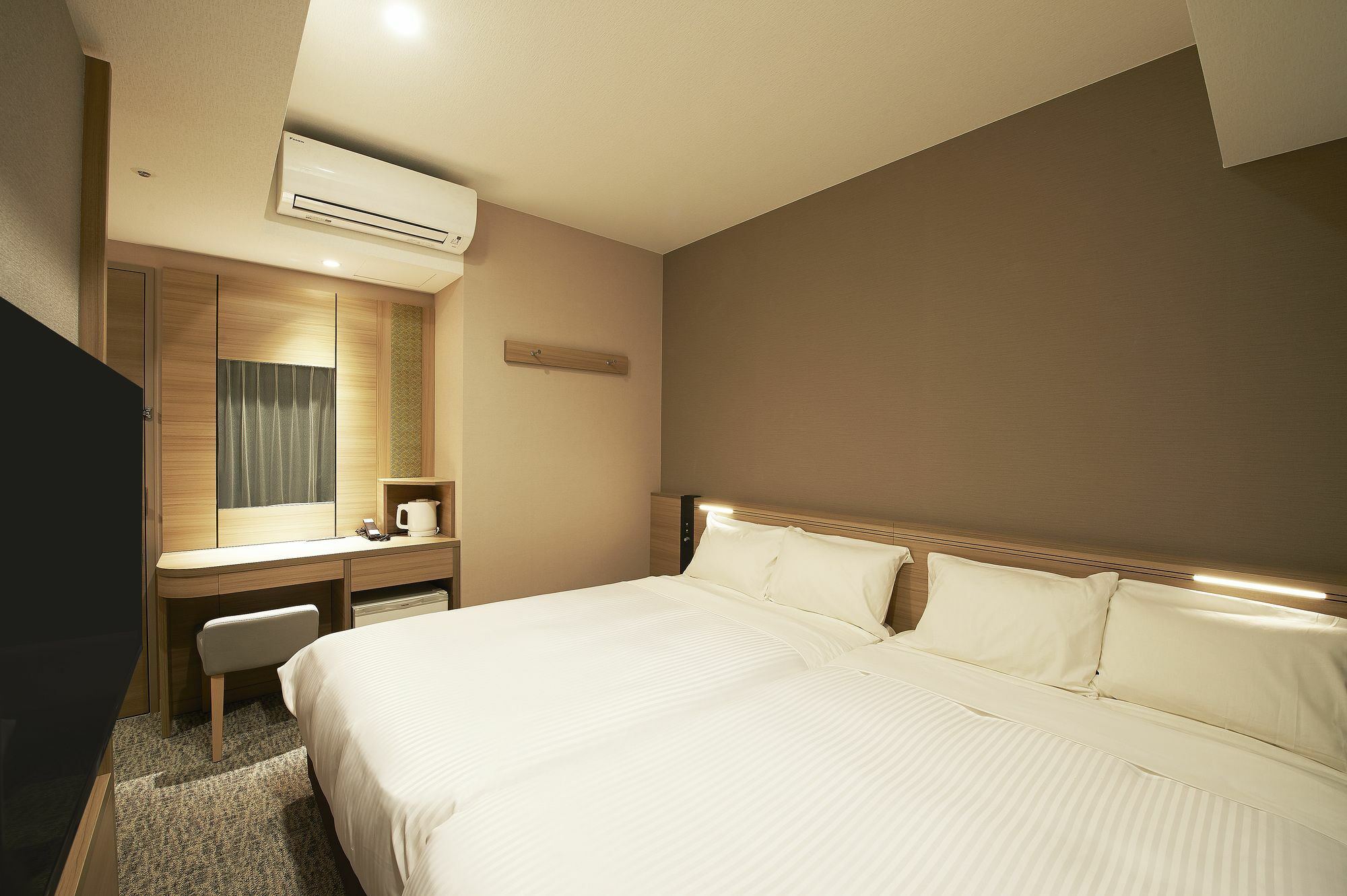 Sotetsu Fresa Inn Tokyo Kanda Extérieur photo